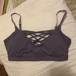 Fabletics bra